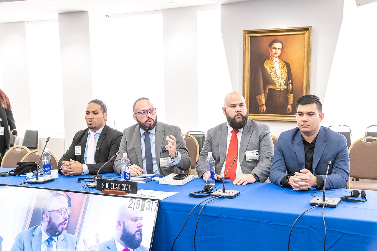 Foro Penal: 344 presos políticos en Venezuela al 14 de septiembre