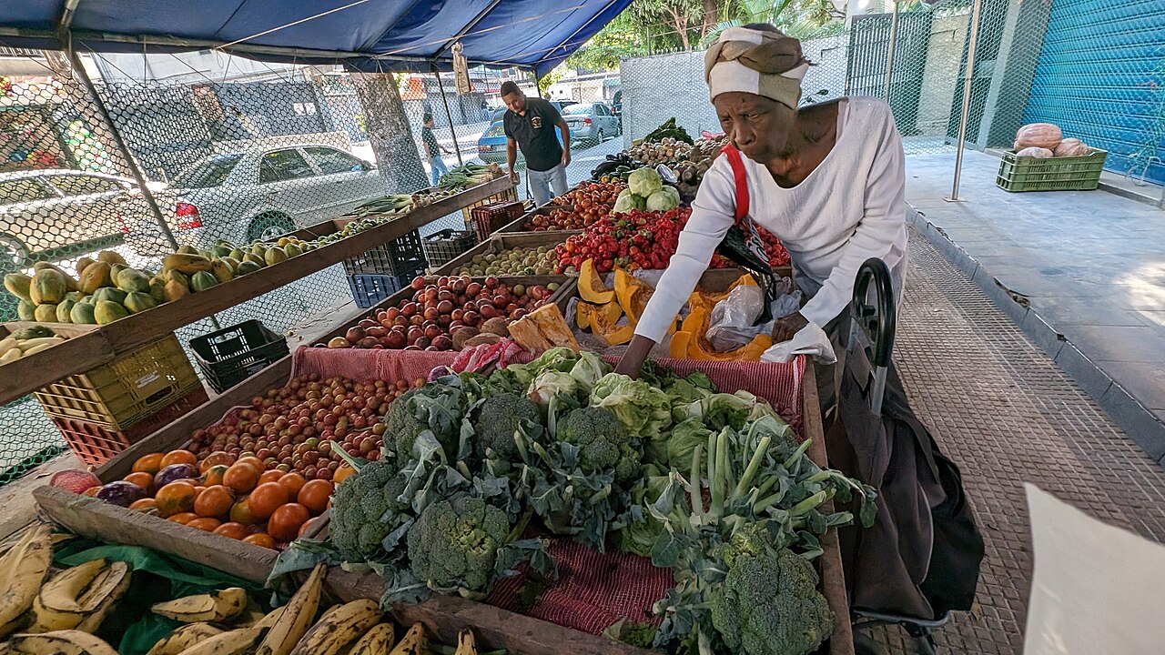 Cendas: la canasta alimentaria familiar superó los 755 dólares en agosto