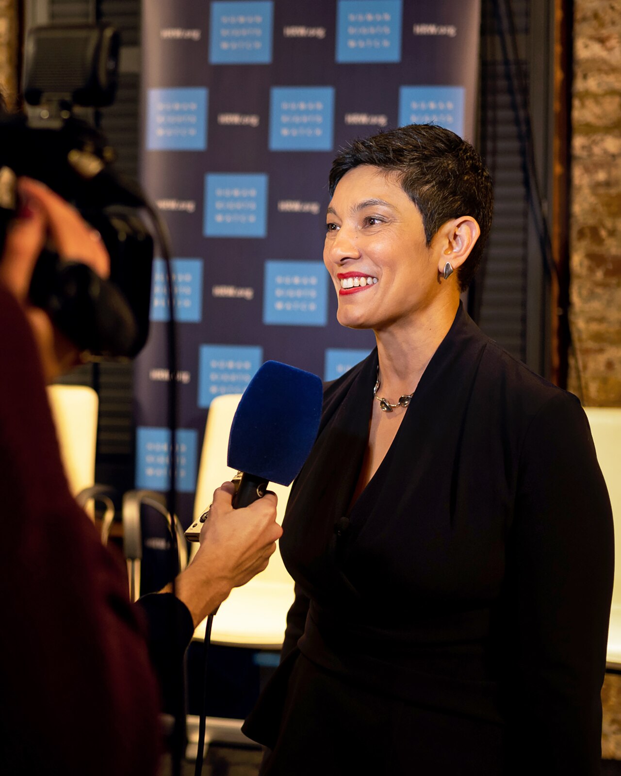 Human Rights Watch ve una pausa en la represión, pero dice que el aparato sigue intacto