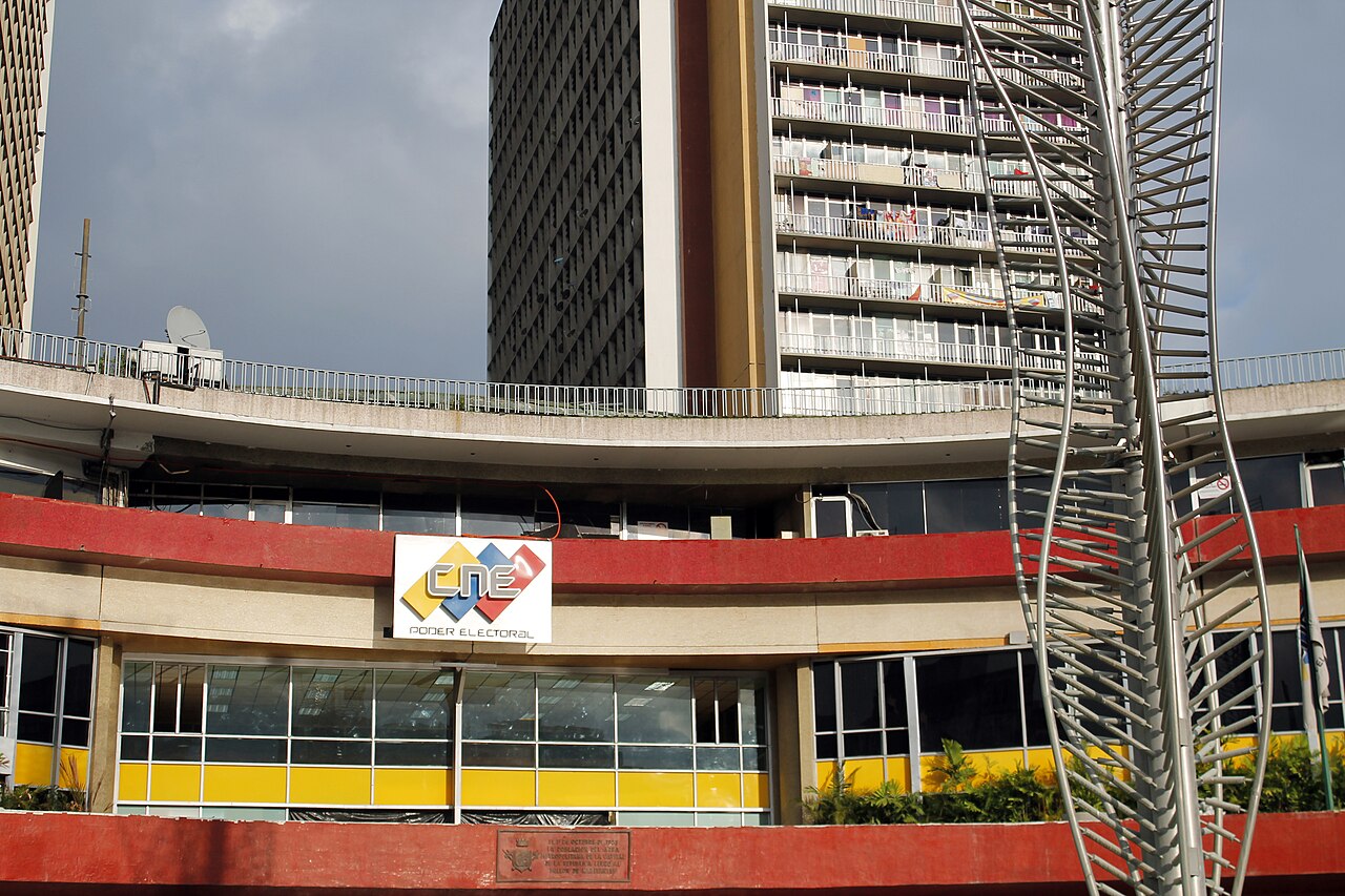 UN NUEVO CNE NO BASTA: LO QUE PIDEN ESPECIALISTAS PARA VOLVER A VOTAR